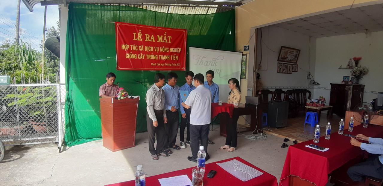 z3667107698935_a5de41866b96630fc66a2e7d38acc653