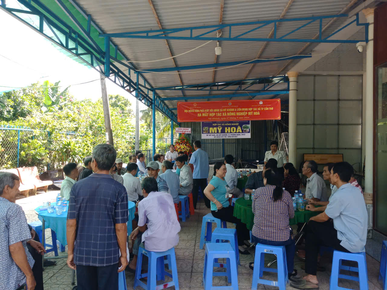 z5872643235172_c5515d96345d42ac69d56a29de235a19