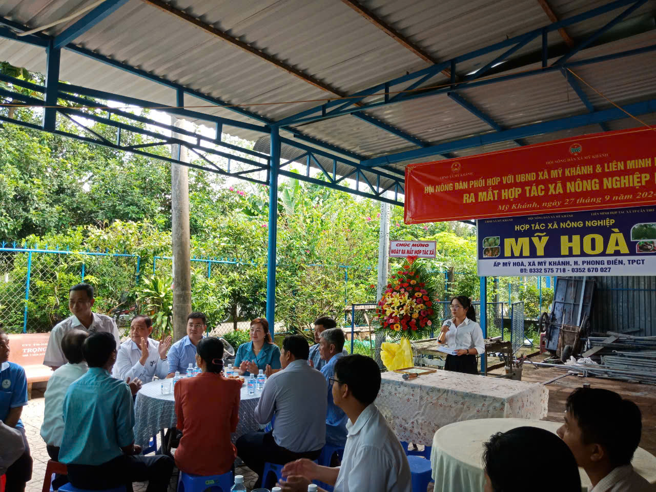 z5872643308043_444500274ad680aaf58695224270574d