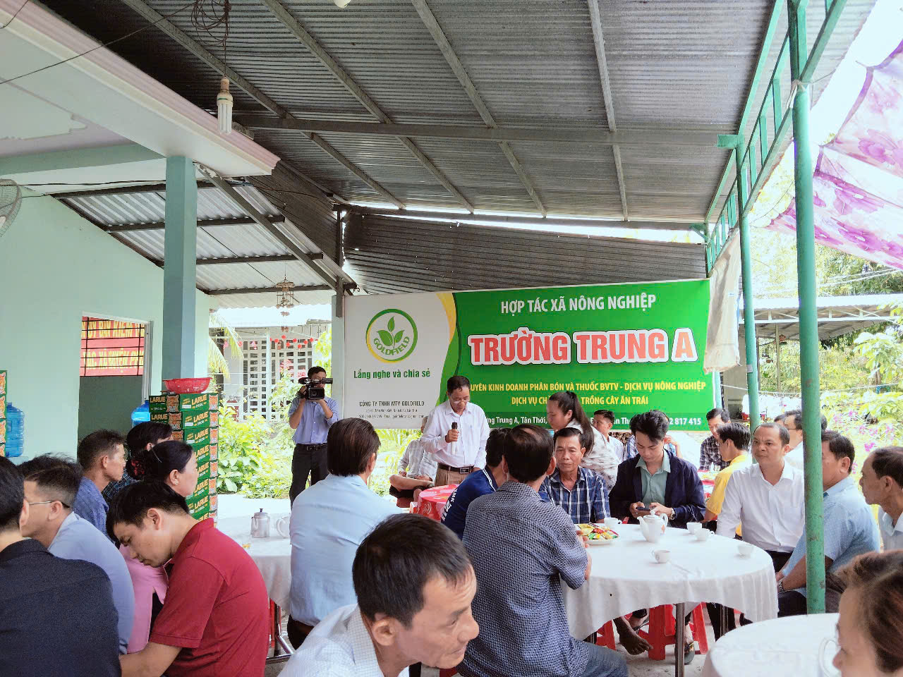 z6354079431966_3e19febdca3bf9eeea3c752873a570a8